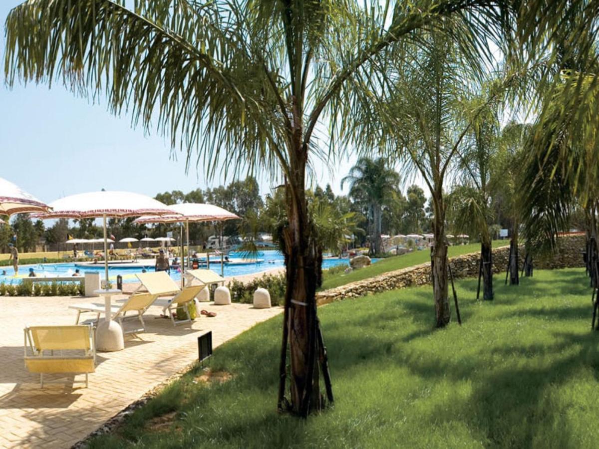 Locazione Turistica Camping La Masseria-1 Il Monte Esterno foto