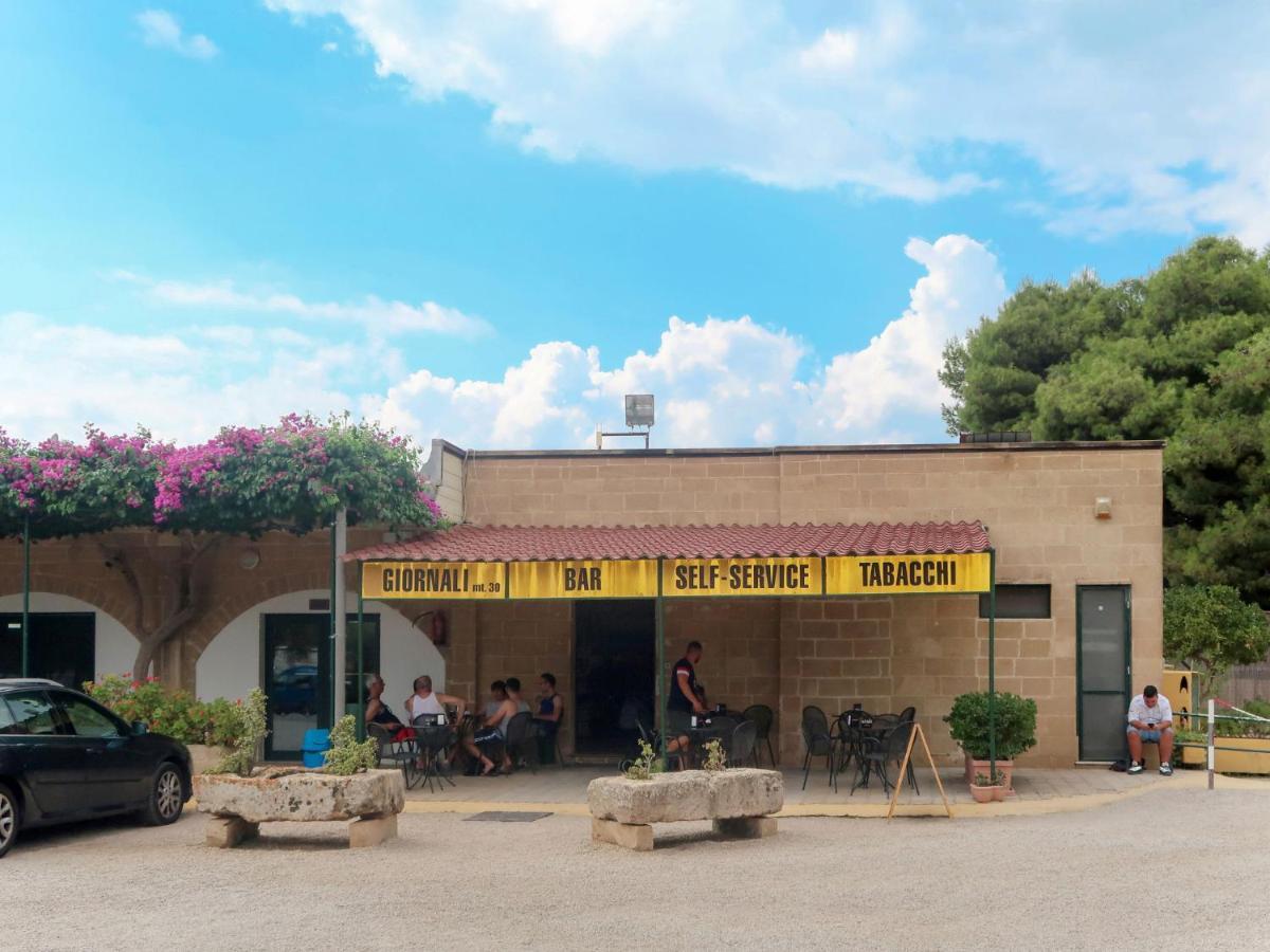 Locazione Turistica Camping La Masseria-1 Il Monte Esterno foto